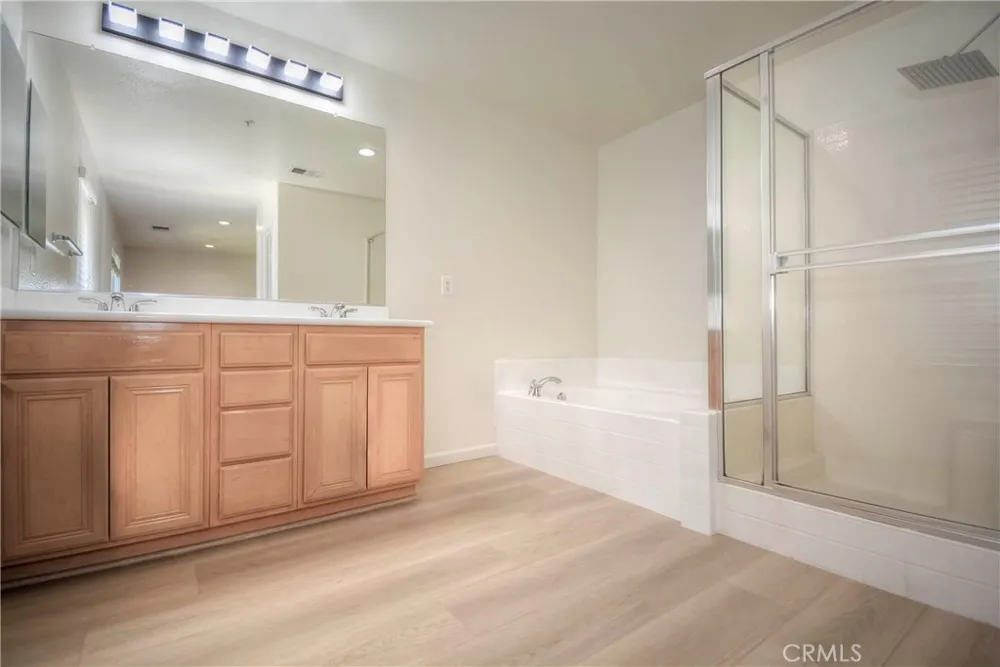 6184 Medinah Fontana, CA 92336