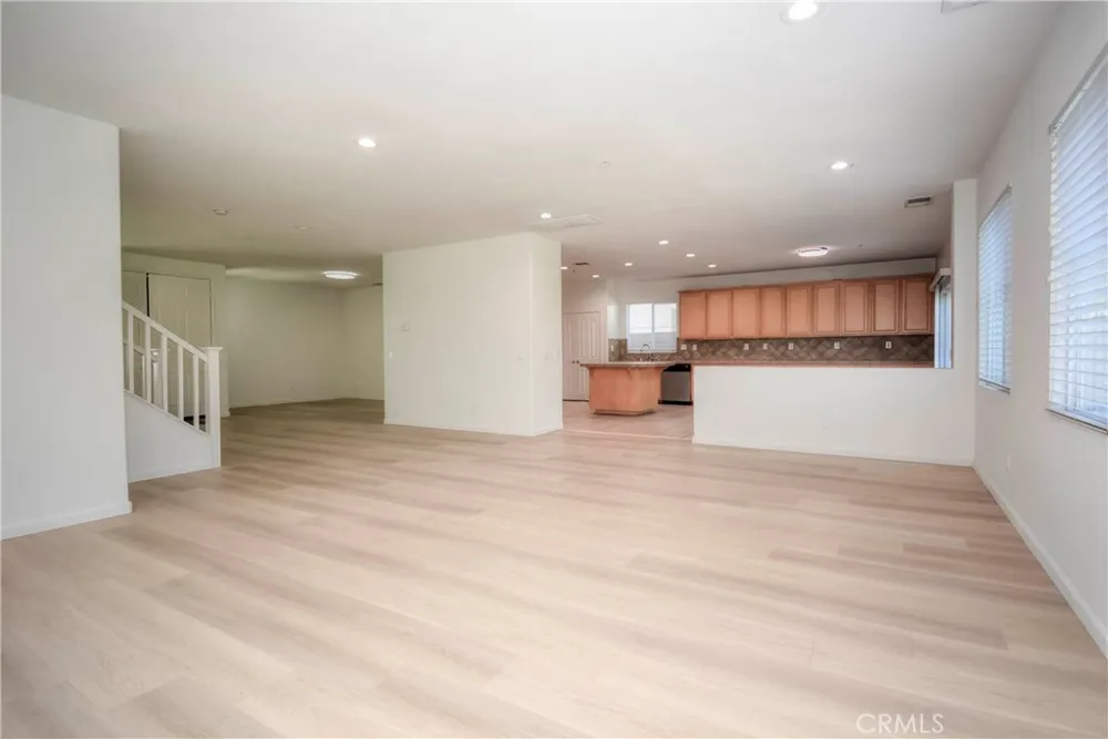 6184 Medinah Fontana, CA 92336