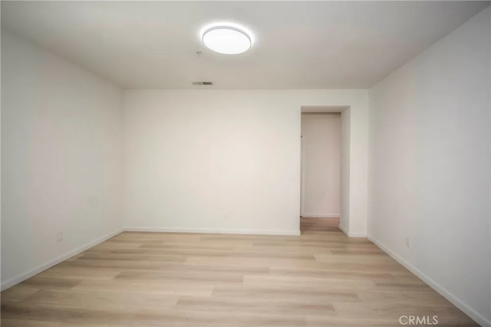 6184 Medinah Fontana, CA 92336