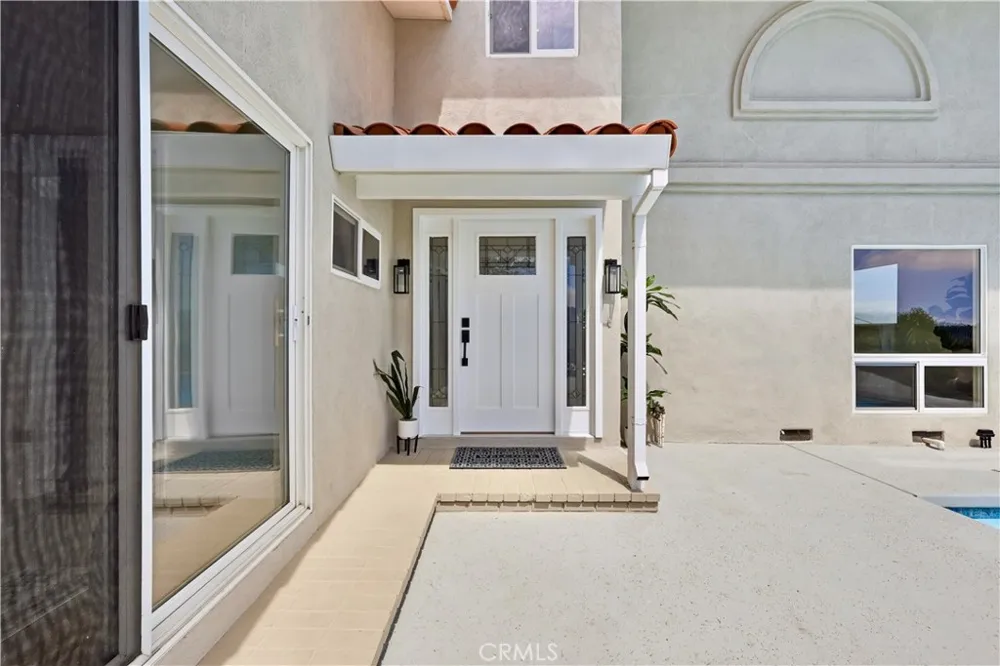 5123 Willow Wood Rolling Hills Estates, CA 90274
