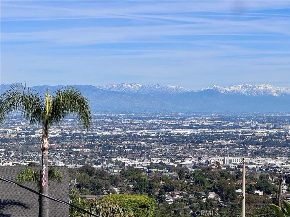 5123 Willow Wood Rolling Hills Estates, CA 90274