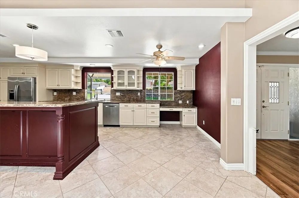 7455 Jola Riverside, CA 92506
