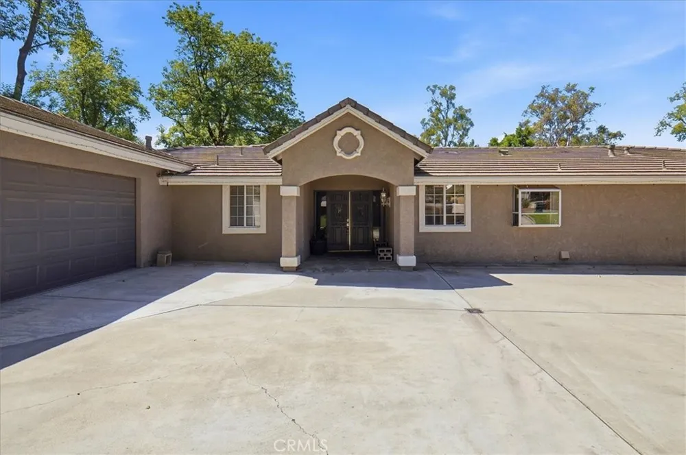 7455 Jola Riverside, CA 92506