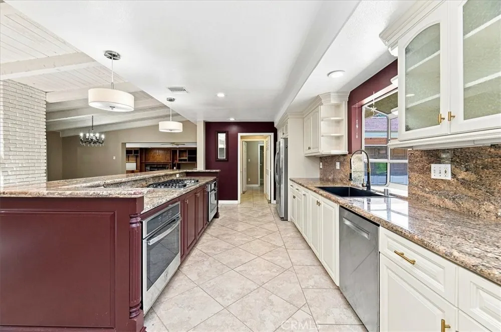 7455 Jola Riverside, CA 92506