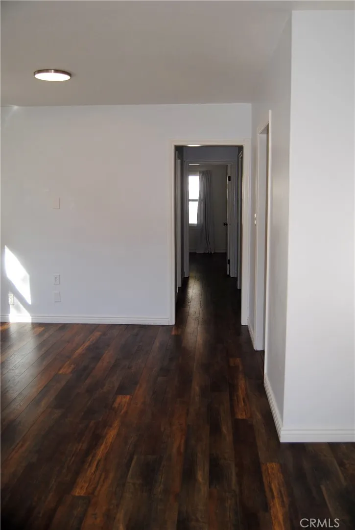 3121 Honolulu Avenue Glendale, CA 91214