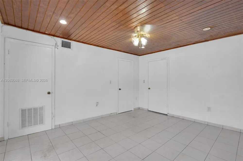 615 SW 62nd Ct Miami, FL 33144