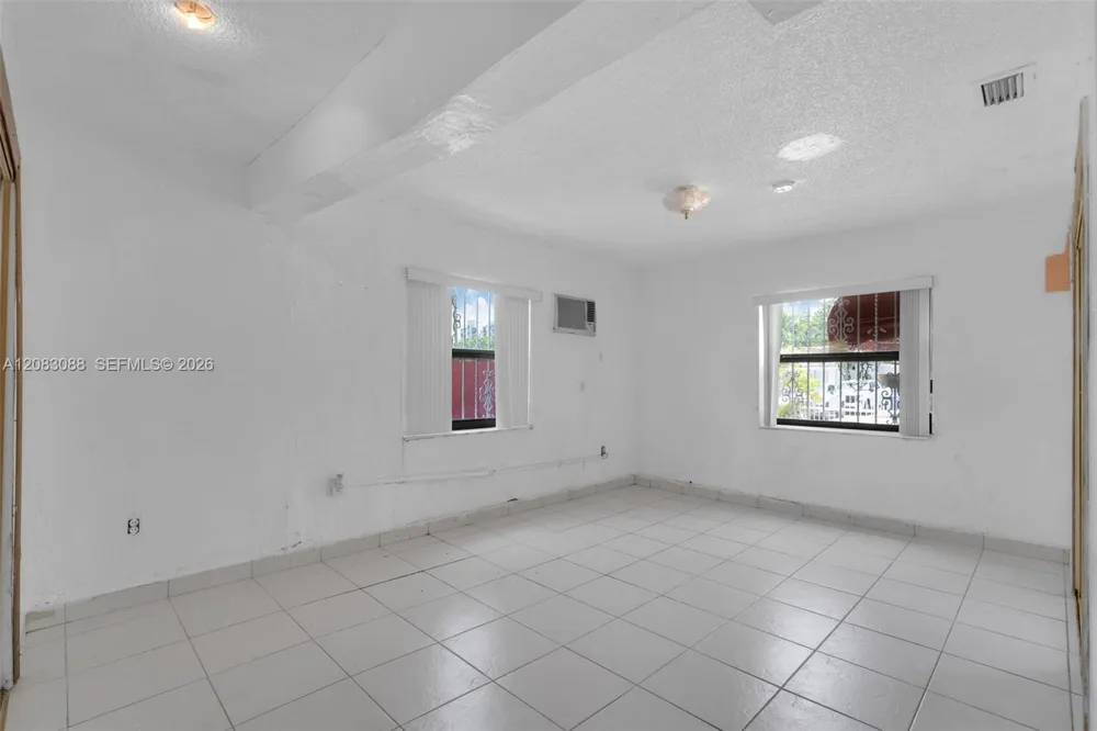 615 SW 62nd Ct Miami, FL 33144