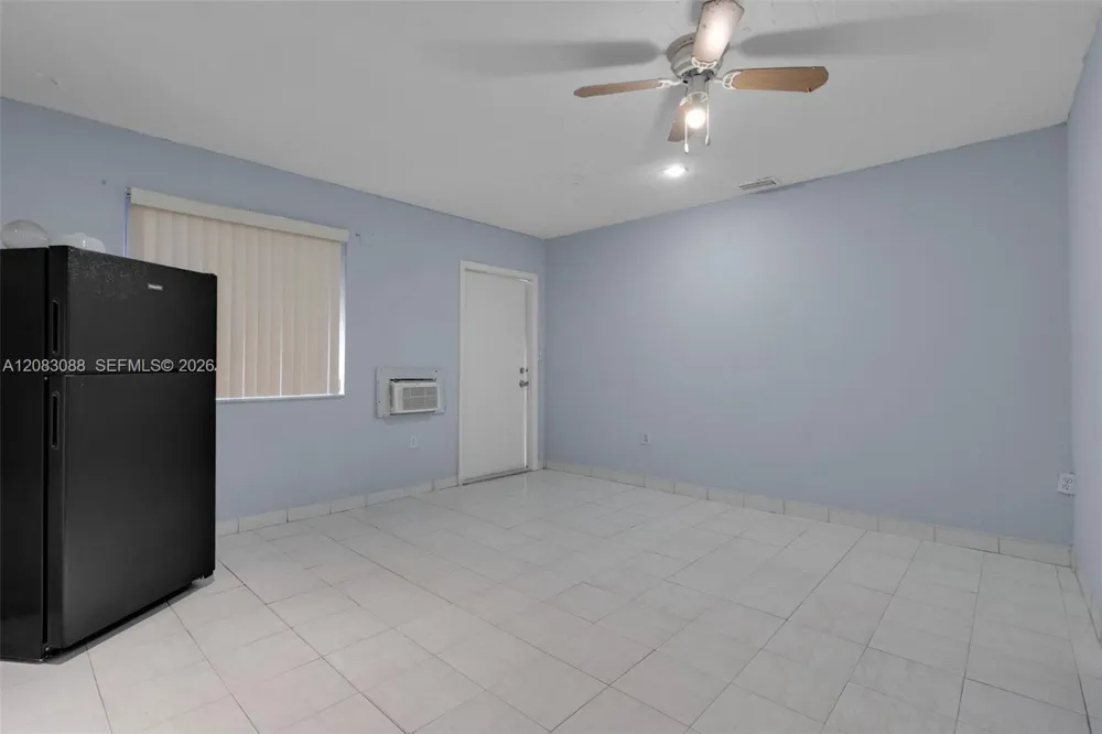 615 SW 62nd Ct Miami, FL 33144