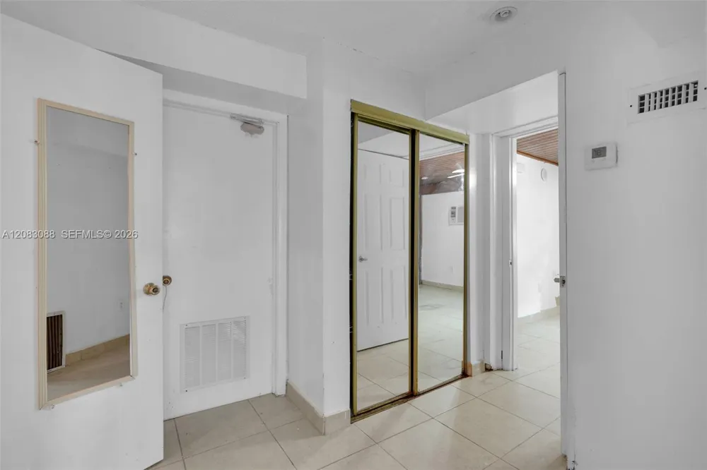 615 SW 62nd Ct Miami, FL 33144