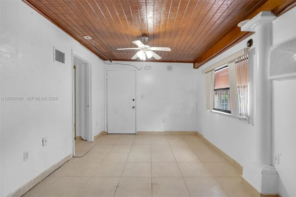 615 SW 62nd Ct Miami, FL 33144