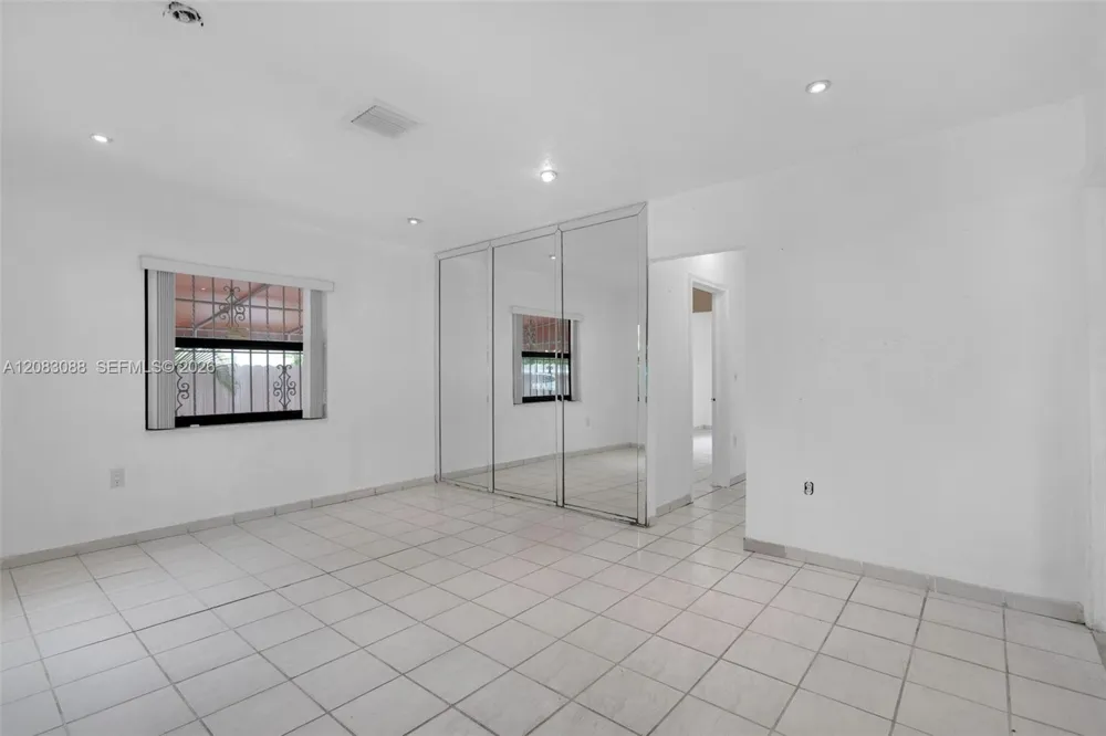 615 SW 62nd Ct Miami, FL 33144