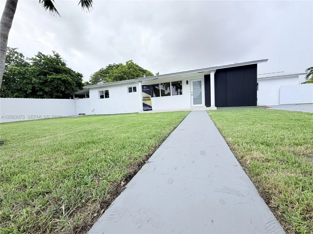 20022 SW 118th Ave Miami, FL 33177