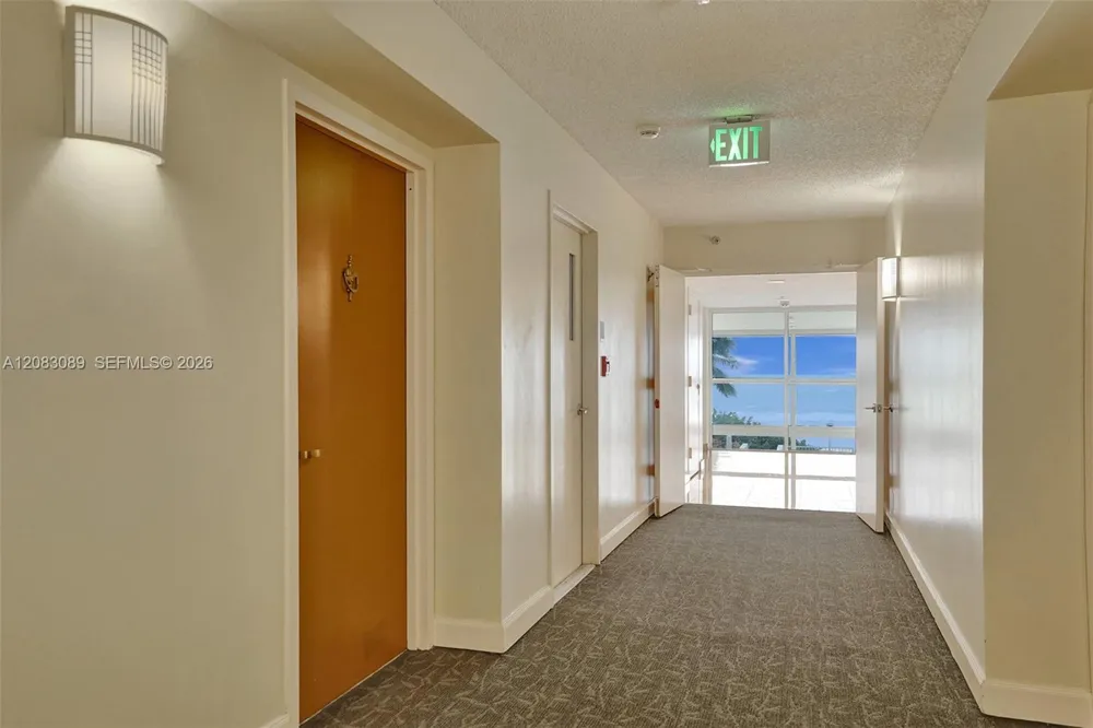 6767 Collins Ave #307 Miami Beach, FL 33141
