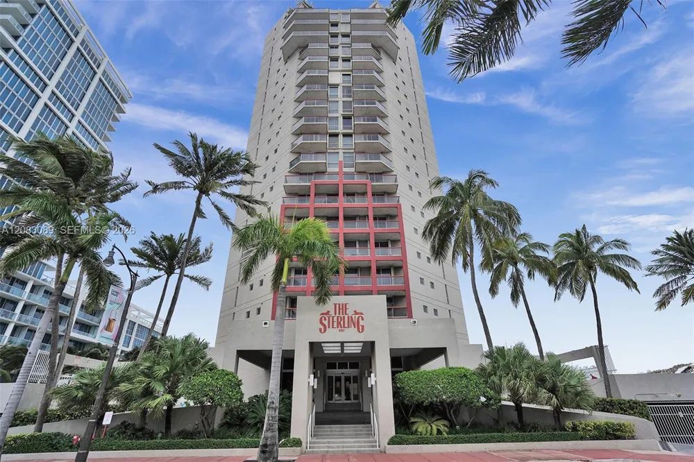 6767 Collins Ave #307 Miami Beach, FL 33141