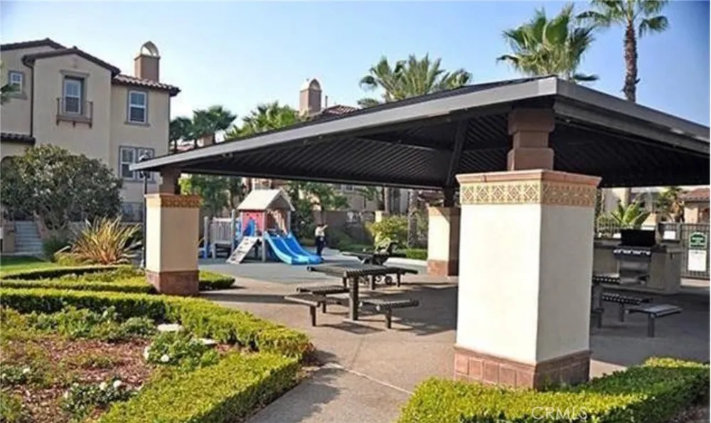 76 Bixby Circle Buena Park, CA 90621