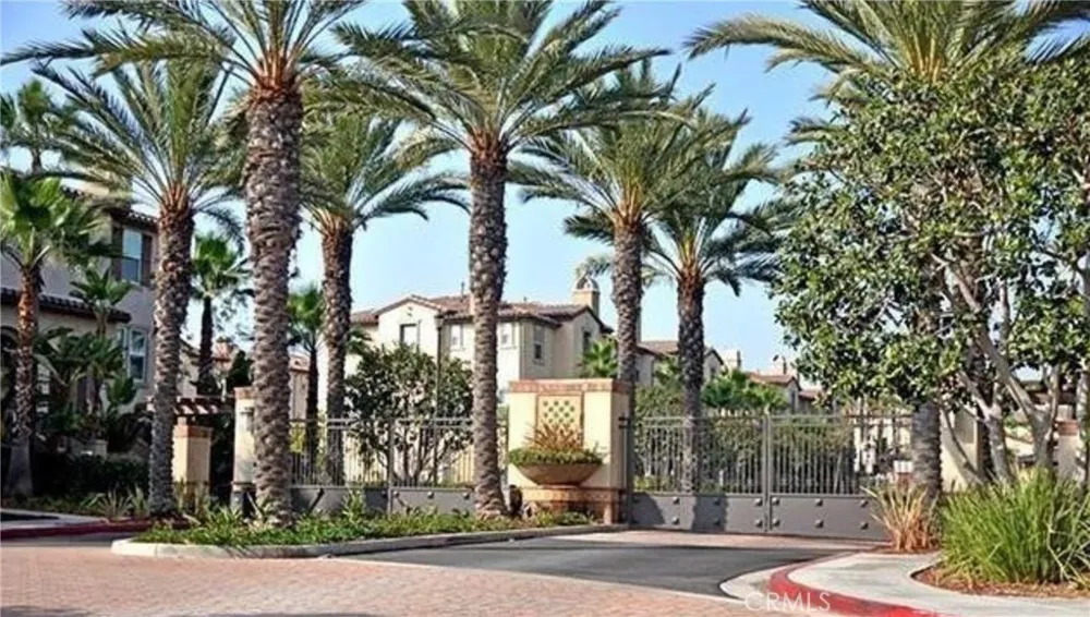 76 Bixby Circle Buena Park, CA 90621