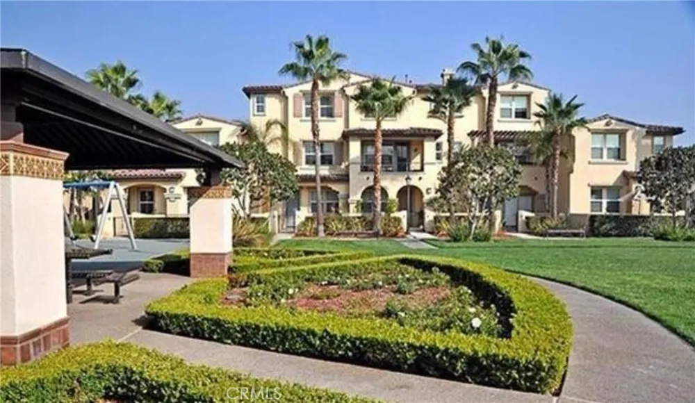 76 Bixby Circle Buena Park, CA 90621