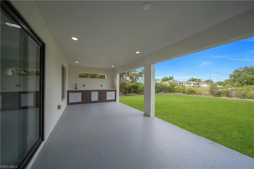 2406 Vera Avenue S Lehigh Acres, FL 33976