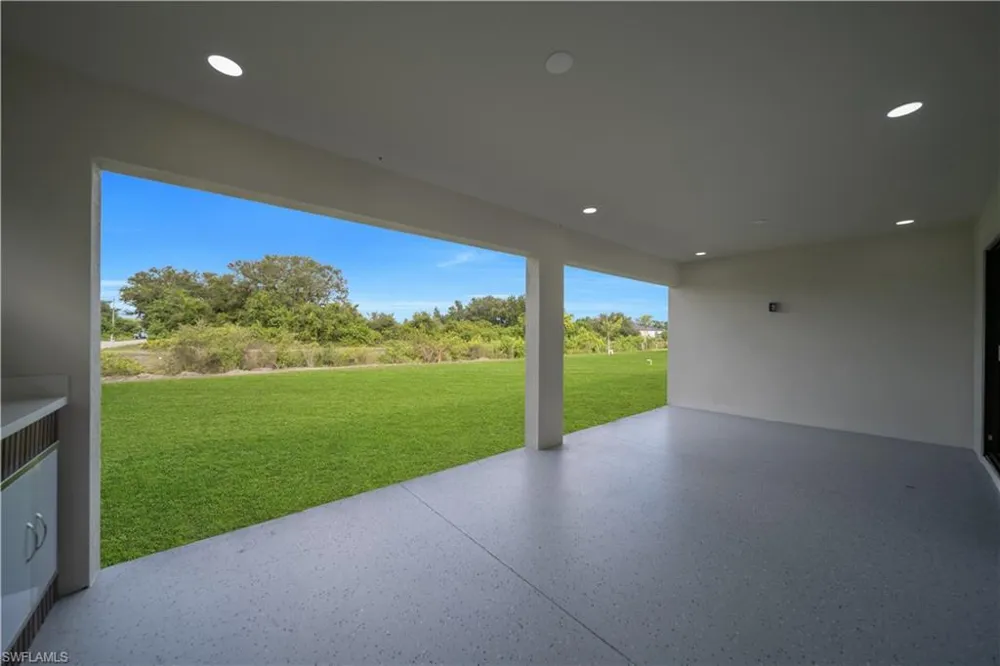 2406 Vera Avenue S Lehigh Acres, FL 33976