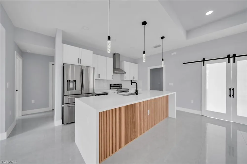 2406 Vera Avenue S Lehigh Acres, FL 33976