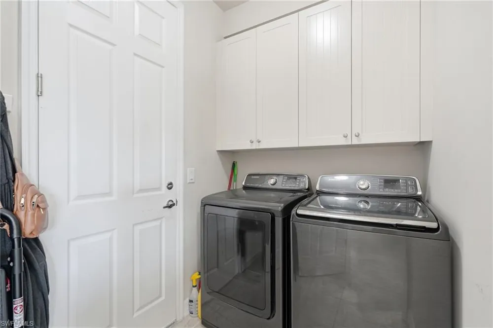 4507 Lake Heather Circle St. James City, FL 33956