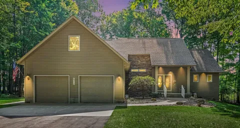 6714 Beechnut Court #204