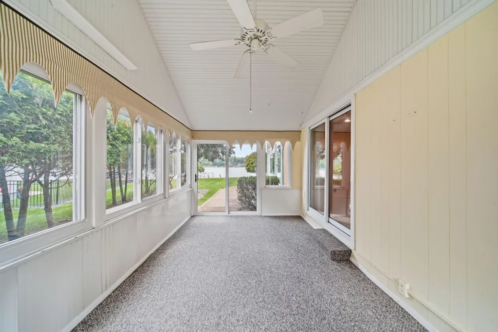5056 Lakeshore Drive Summit Township, MI 49203