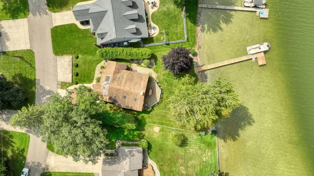 5056 Lakeshore Drive Summit Township, MI 49203