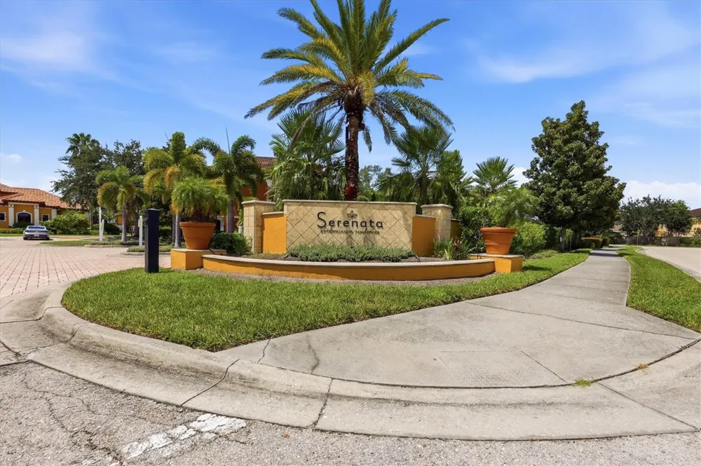 8325 38TH STREET CIRCLE E #307 Sarasota, FL 34243