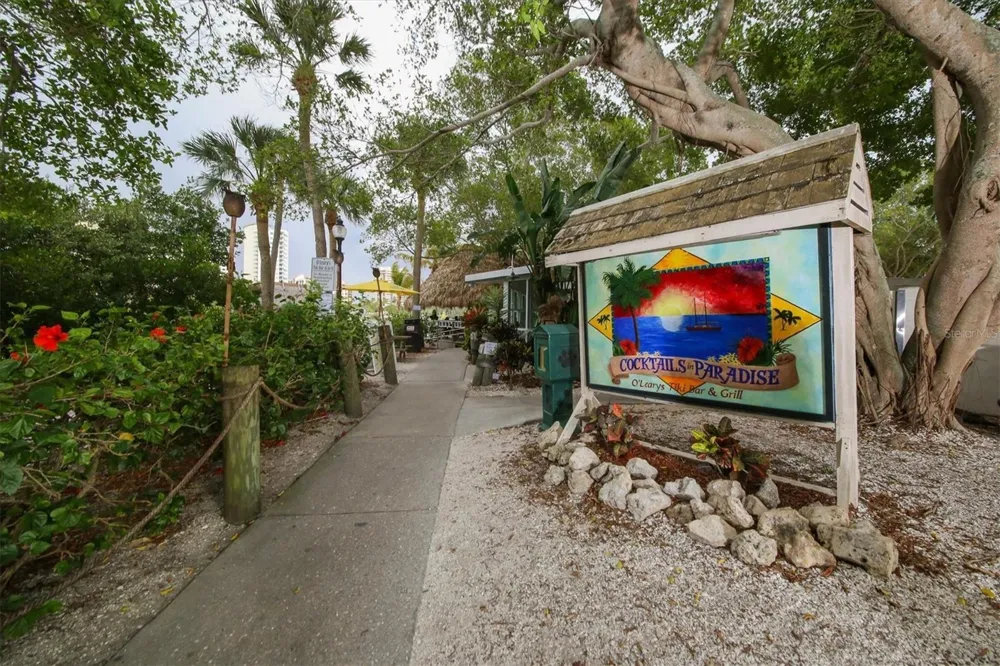 8325 38TH STREET CIRCLE E #307 Sarasota, FL 34243