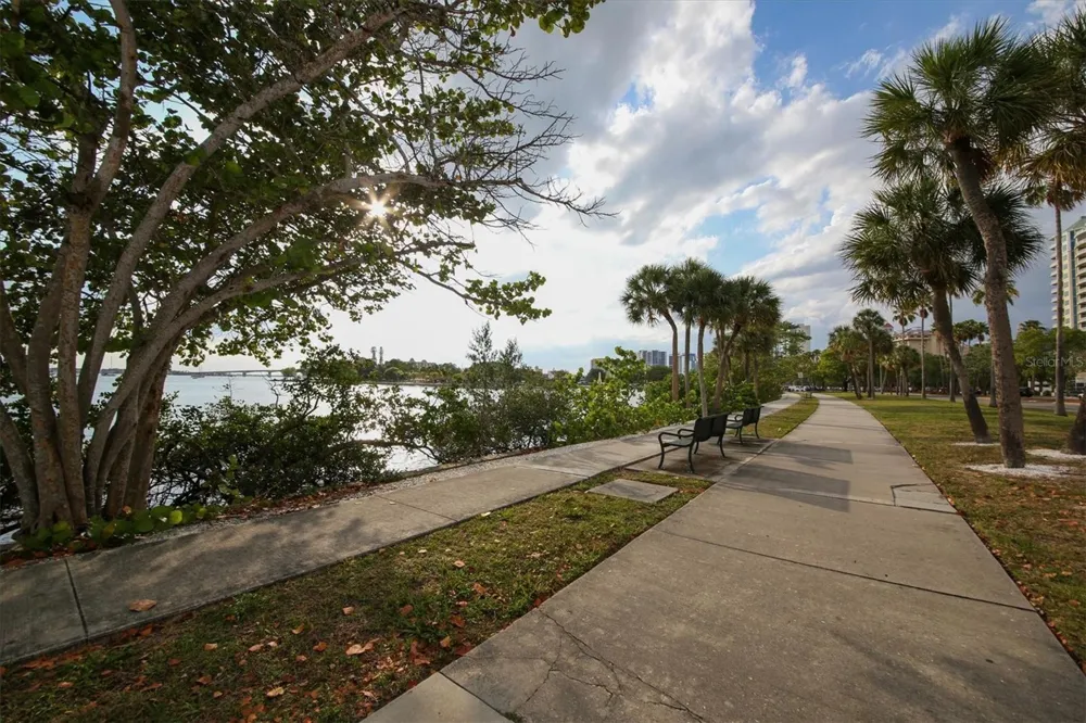 8325 38TH STREET CIRCLE E #307 Sarasota, FL 34243
