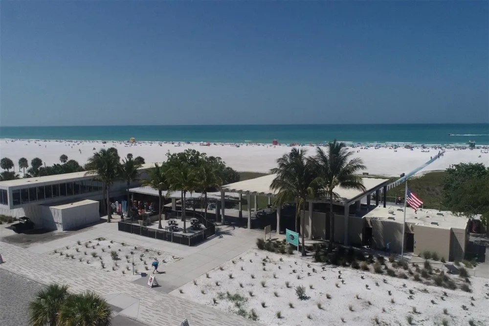 8325 38TH STREET CIRCLE E #307 Sarasota, FL 34243