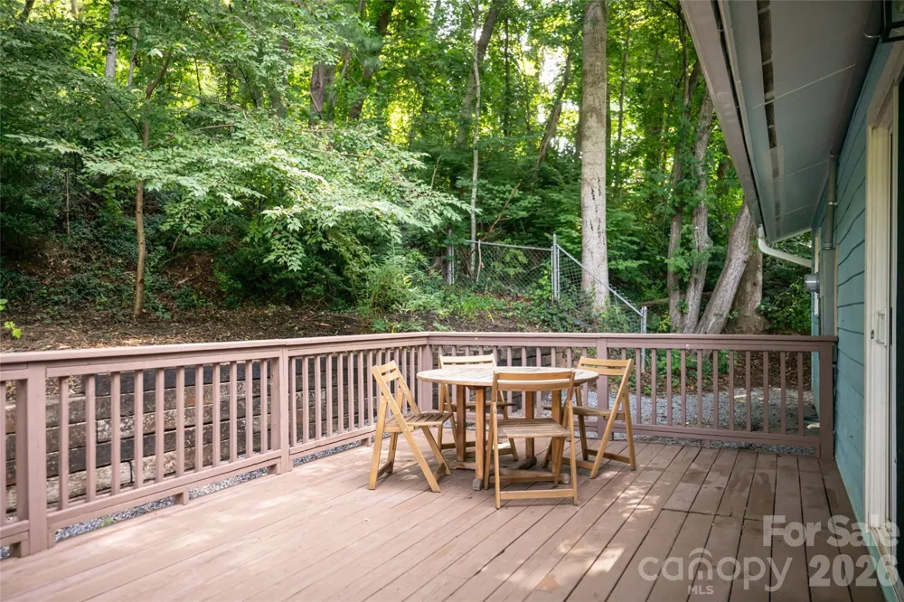 246 North Fork Road Black Mountain, NC 28711