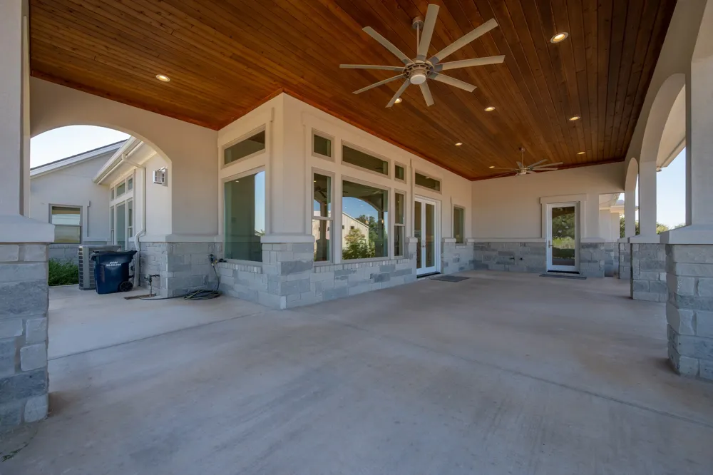 163 Floyds Run Bertram, TX 78605