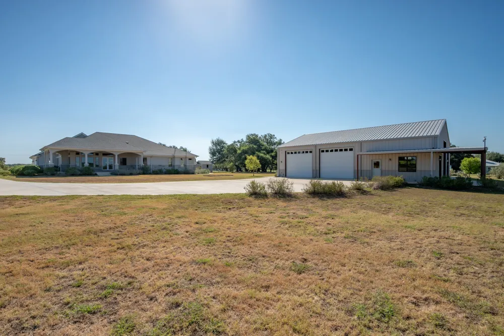 163 Floyds Run Bertram, TX 78605