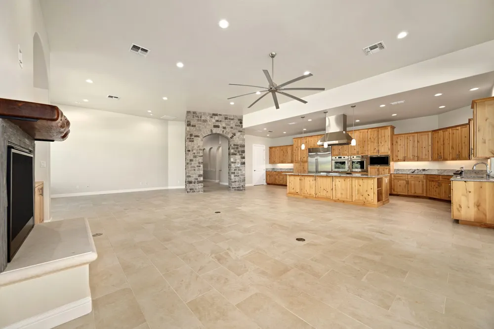 163 Floyds Run Bertram, TX 78605