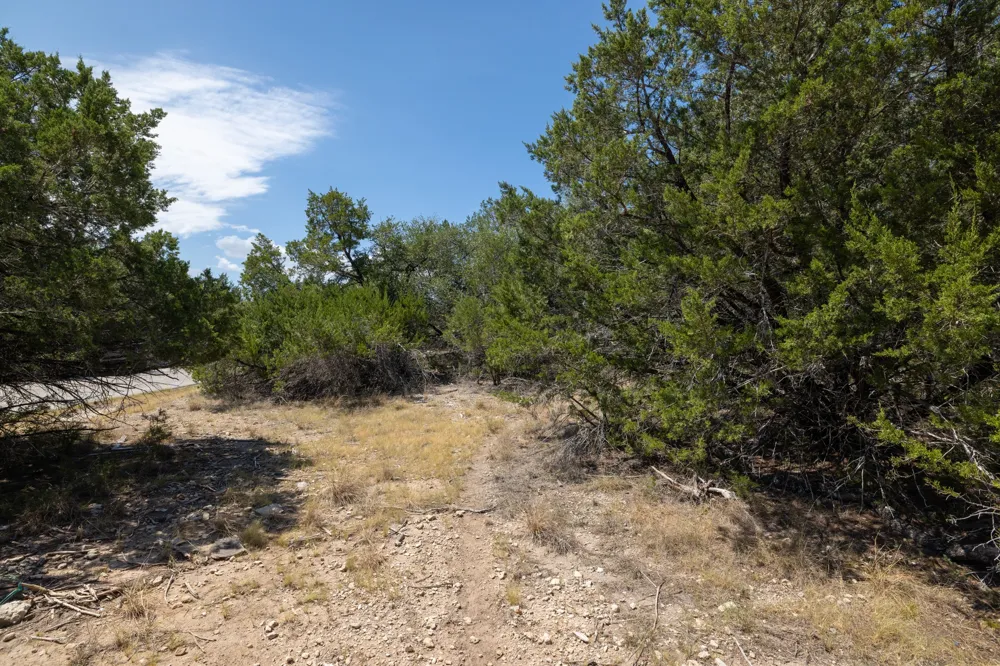 2306 Whitney Cove Lago Vista, TX 78645