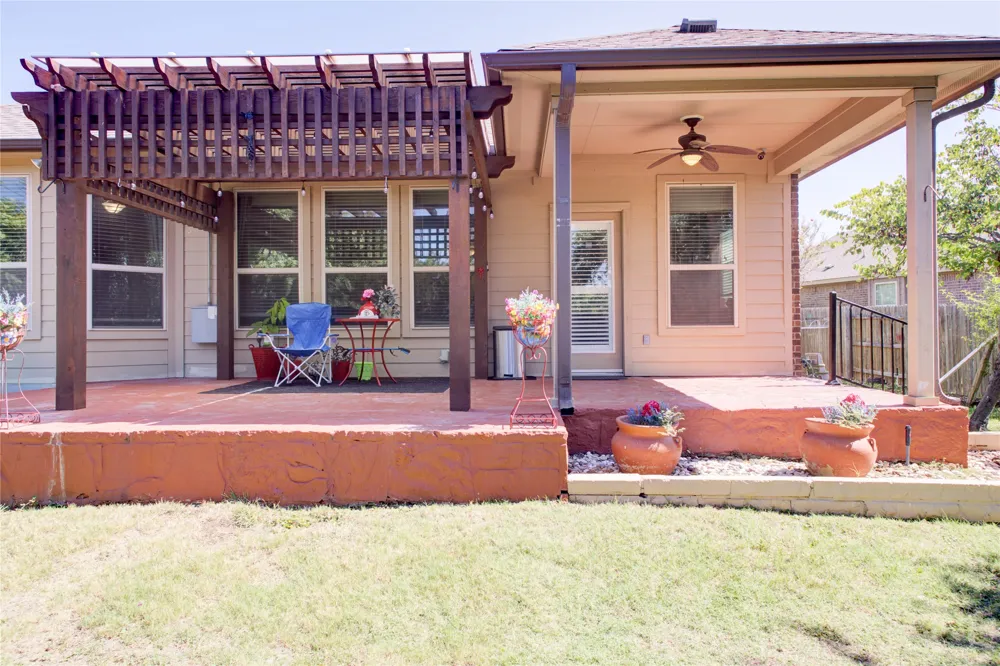 2749 Santa Ana Lane Round Rock, TX 78665