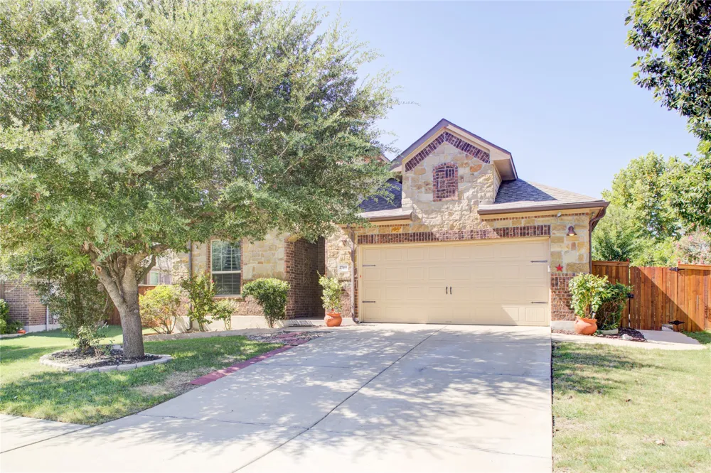 2749 Santa Ana Lane Round Rock, TX 78665