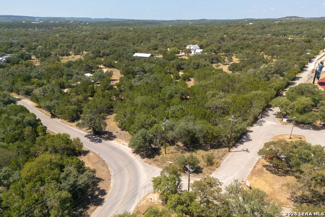 420 Green Acres Dr Wimberley, TX 78676