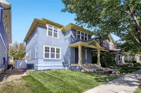 305 Riverview Court