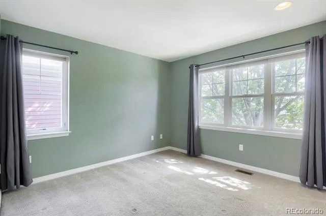 305 Riverview Court Longmont, CO 80501