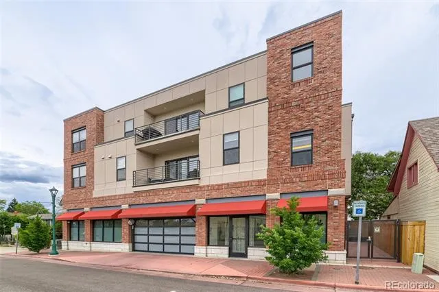 7357 Grandview Avenue #203 Arvada, CO 80002