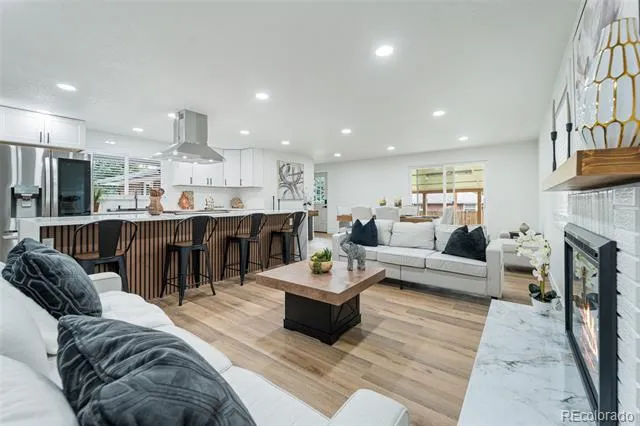 9110 W 2nd Avenue Lakewood, CO 80226