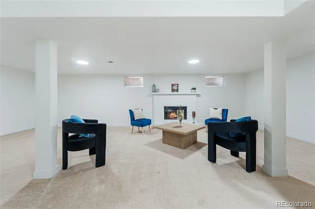 9110 W 2nd Avenue Lakewood, CO 80226