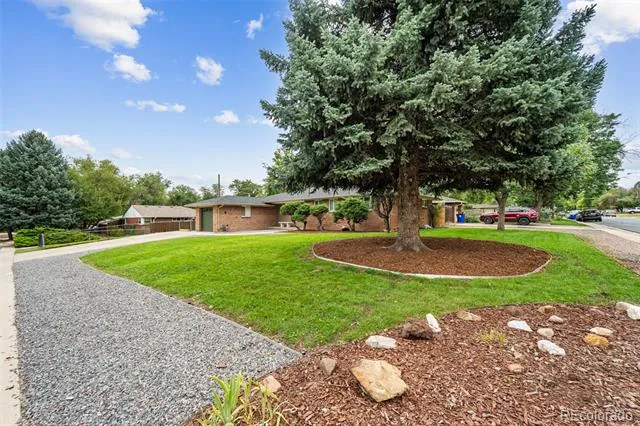 9110 W 2nd Avenue Lakewood, CO 80226