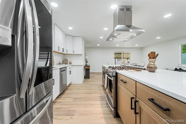 9110 W 2nd Avenue Lakewood, CO 80226