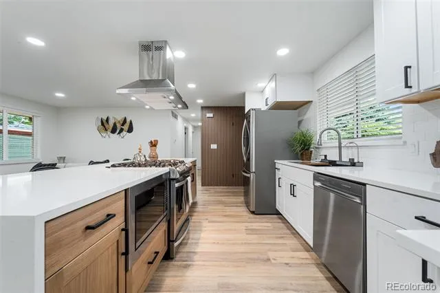 9110 W 2nd Avenue Lakewood, CO 80226