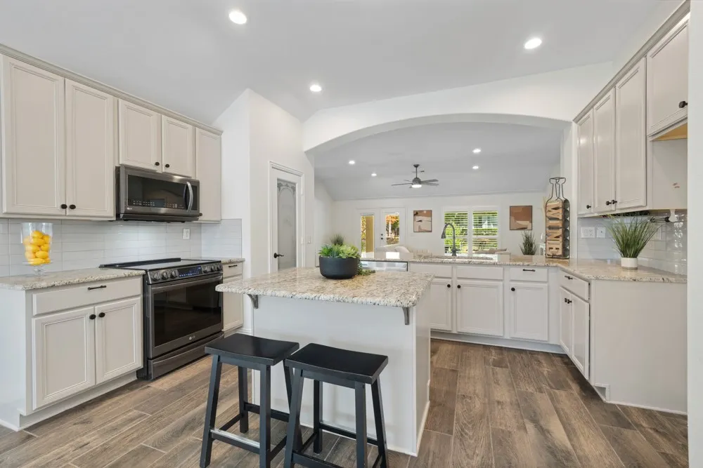 11712 Lynnbrook Drive Denton, TX 76207