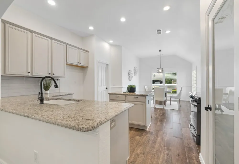 11712 Lynnbrook Drive Denton, TX 76207